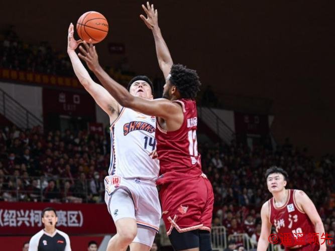 刘泽一29分浙江6人上双力克上海 总分1-0领先